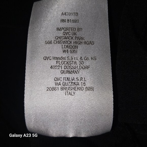 Susan Graver Black Tunic Top With Rolled Tab Sleeves & High-Low Hem 5 X - Picture 6 of 6